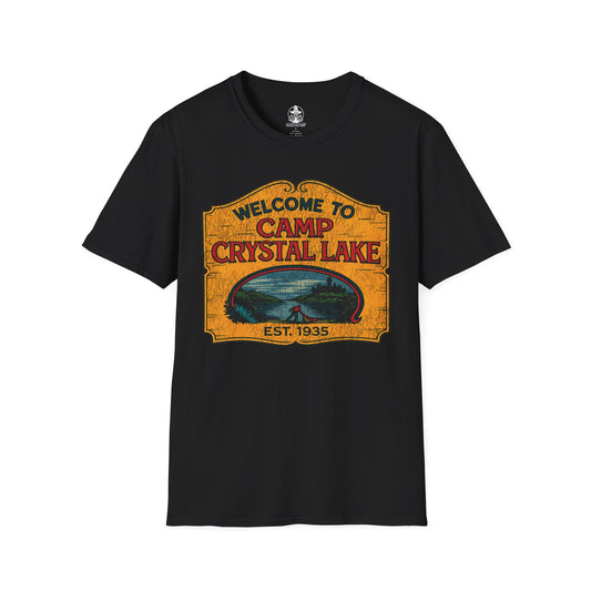 Camp Crystal Lake – Distressed Vintage Horror Unisex T-Shirt